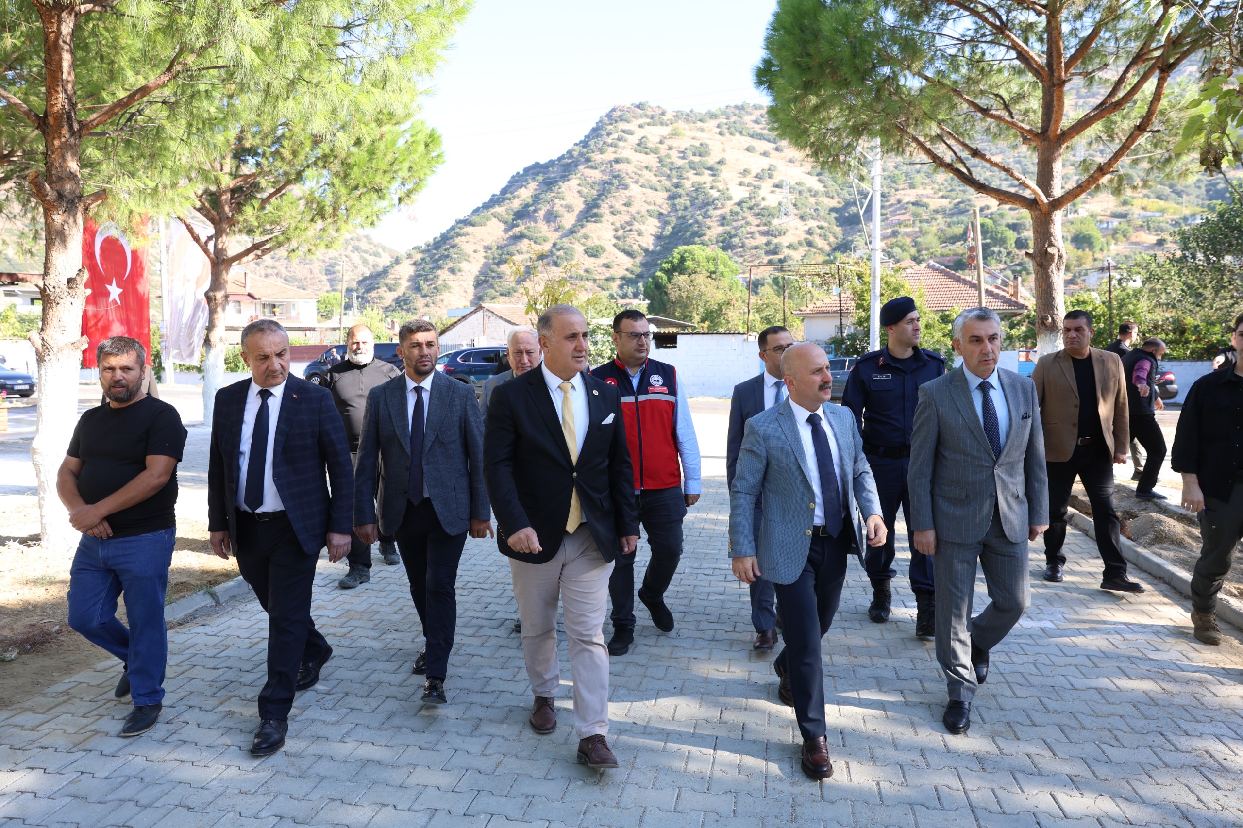Aydın Valisi Dr. Osman Varol, İncirliova Belediye Başkanı Aytekin Kaya’nın