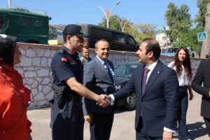 Koçarlı’nın yeni kaymakamı çiçeklerle karşılandı