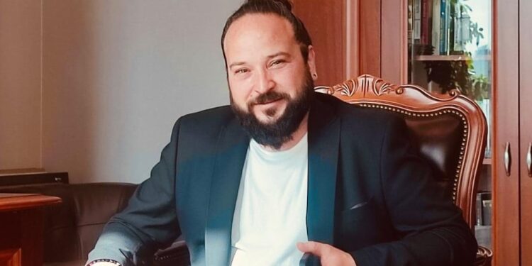 Lalelerin yeni patronu Hasan Ceylan oldu