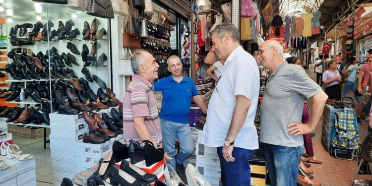 Künkcü: Okul alışverişlerini yerel esnaftan yapın  