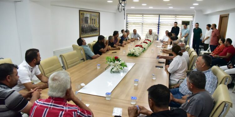 İncirliova’da pazaryeri krizi