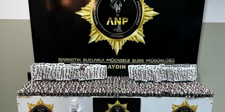 Aydın’da uyuşturucu operasyonu: 2 gözaltı