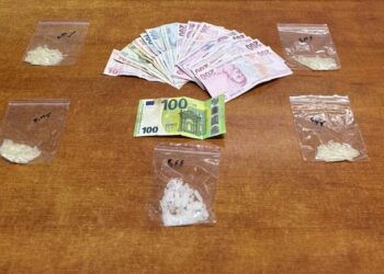 İncirliova’da durdurulan motosikletten uyuşturucu çıktı