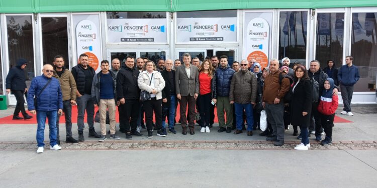 Künkcü’nden oda üyeleriyle İstanbul çıkarması
