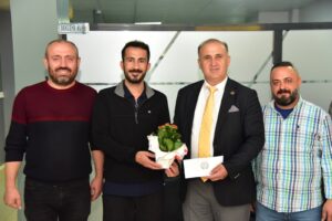 Kaya diş hekimlerinin günlerini kutladı