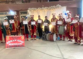 Mehteran ekibi teşekkür belgesi ile onure edildi