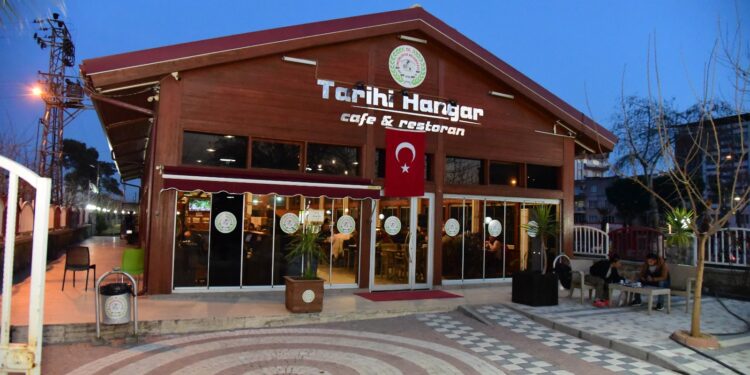 Tarihi Hangar Ramazan'ın da gözdesi oldu