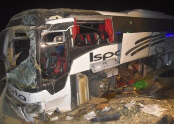 Aydın’da yolcu otobüsü şarampole girdi: 1 ölü 26 yaralı