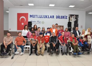 Engelliler asker eğlencesinde doyasıya eğlendi