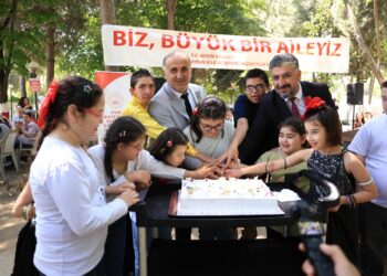 Engelliler İncirliova'da moral depoladı