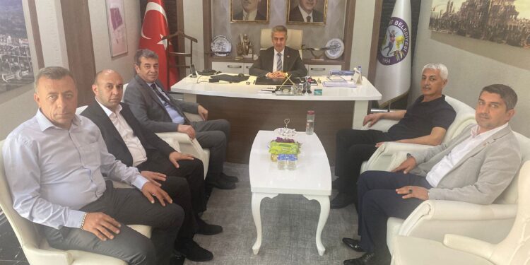 Buharkent, Başkan Künkcü’ye güven verdi