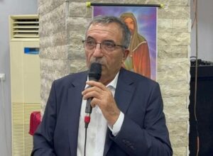 CHP’den istifa eden dernek başkanı görevinden alındı CHP’den istifa eden dernek başkanı görevinden alındı