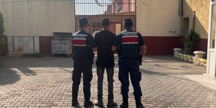 15 yıl hapis cezasıyla aranıyordu İncirliova’da yakalandı