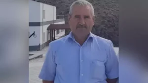 Yaktığı otların arasında can verdi Yaktığı otların arasında can verdi