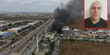Yatak fabrikasında yangın; 1 itfaiye eri şehit oldu
