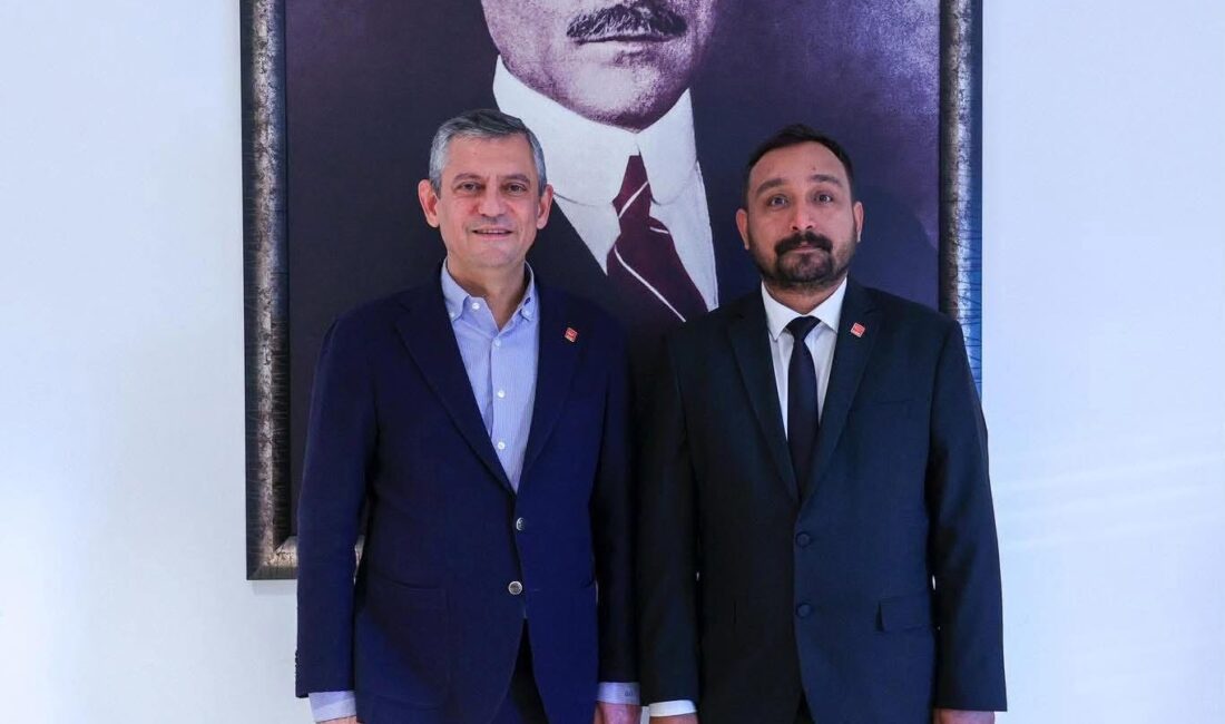 Yeni Parti İncirliova’da kongre heyecanı Yeni Parti İncirliova İlçe Başkanlığı, kongre için yarın sandık başına