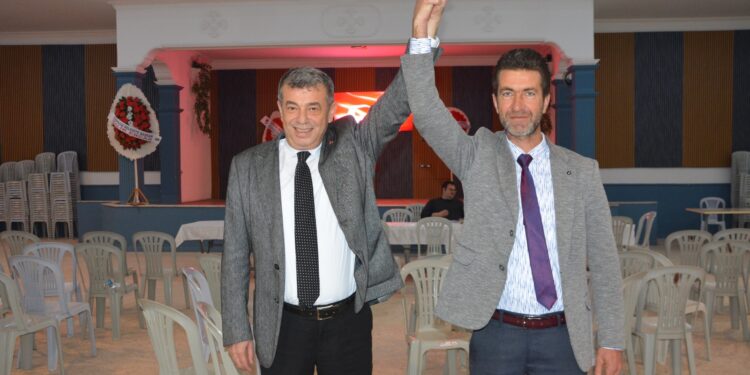 Yenipazar’da Bozkurt güven tazeledi Künkcü ile yola devam (1)