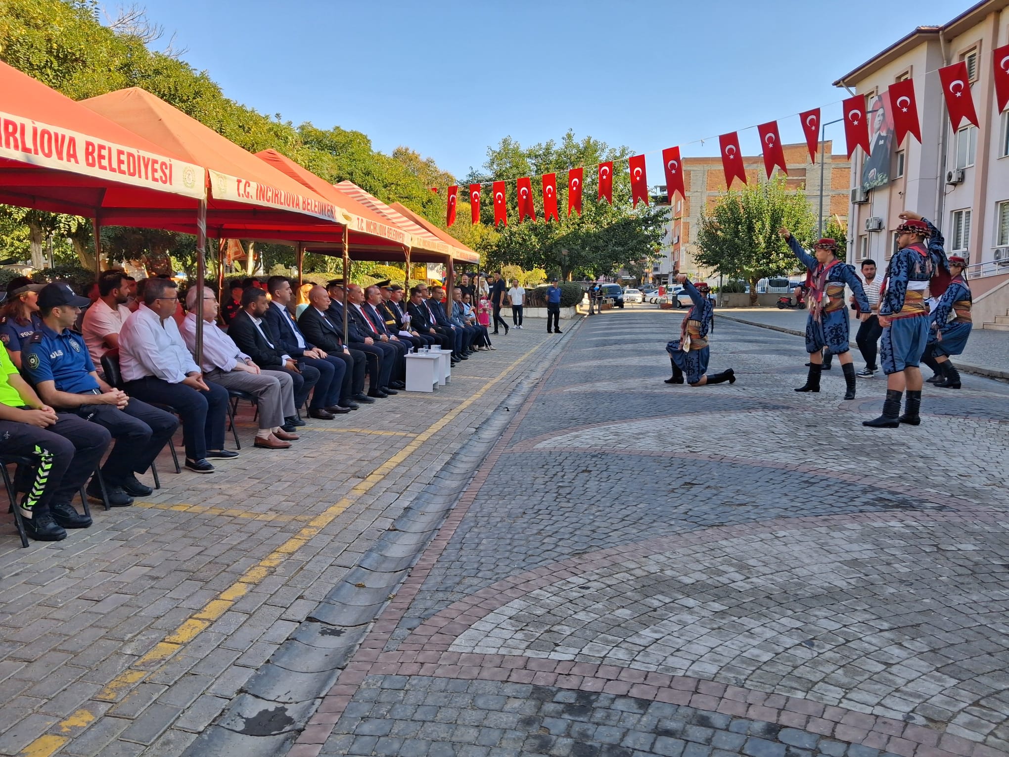 Aydın’ın İncirliova ilçesinde 30 Ağustos Zafer Bayramı’nın 104’üncü yıl dönümü