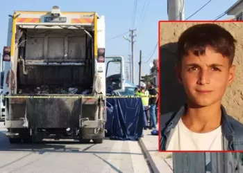 Bisikletiyle okula giderken çöp kamyonunun altında kaldı