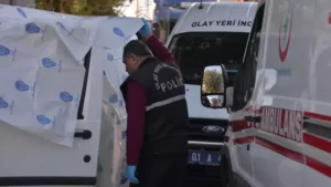 Eski sevgilisini öldürdükten sonra intihar etti