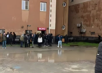 diyarbakir da yildirim dusmesi iki cocuk hayatini kaybetti 19761254 1619 amp