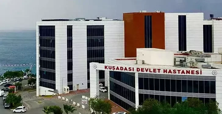 Kuşadası’nda arbede kelepçelenen turist hayatını kaybetti