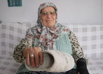 Torununa vurduğu terlik 'silah' sayıldı, 4 yıl 2 ay hapis cezası aldı
