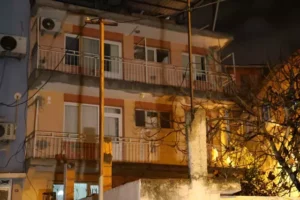 hirsizlik icin girdikleri evin sahibini oldurup 19392716 5607 m hirsizlik icin girdikleri evin sahibini oldurup 19392716 5607 m