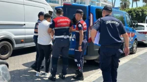 Hülya olarak aranıyordu Sedat olarak yakalandı