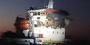 karadenizde turk gemisine iha 19891189 4959 1 m