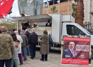 Büyük Birlik Partisi (BBP) Kurucu Genel Başkanı merhum Muhsin Yazıcıoğlu,