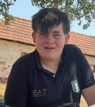 Kamyonetle çarpışan 14 yaşındaki motosikletli hayatını kaybetti