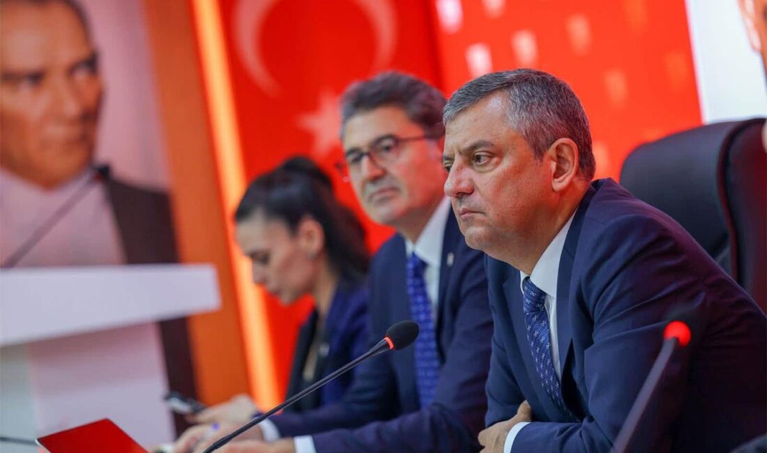 Yargıtay’dan Yeni Parti’ye şok tebligat Özgür Özel’in öncülüğünde 24 Temmuz 2026’da kurulan Yeni Parti, kuruluşundan