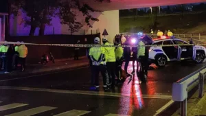 Kazaya müdahale eden polis, otobüsün altında kalarak şehit oldu