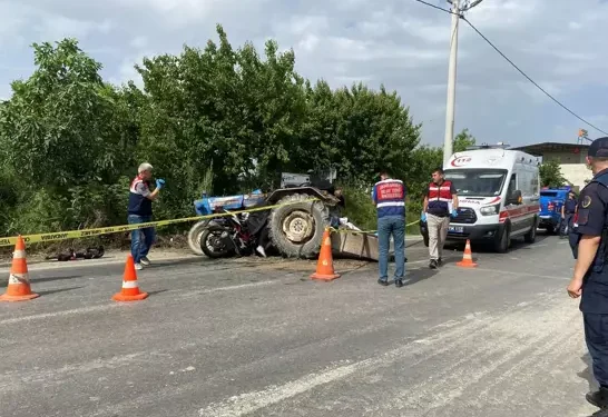 Koçarlı’da traktörle motosiklet çarpıştı; 3 ölü