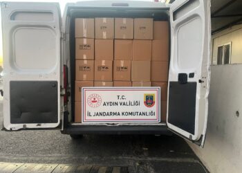 Aydın’da şüpheli minibüsten 1 ton sahte zeytinyağı çıktı