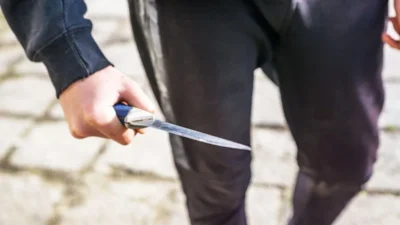 İstanbul Tuzla'daki Anadolu Organize Sanayi Bölgesi'nde iş sağlığı doktoru B.A.,