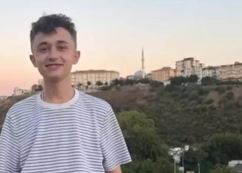 Otomobilin çarptığı Batuhan hayatını kaybetti
