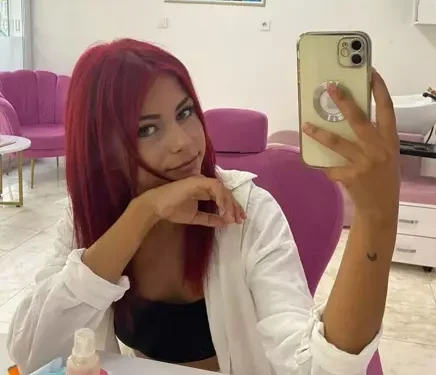 'Gezmeye çıkıyorum' diye evden çıktı 2 gündür haber yok