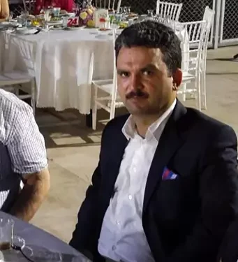 Sokakta tartıştığı imamı bıçakla öldürdü