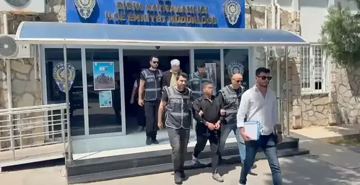 ‘Terör soruşturması' bahanesiyle evli çifti dolandırdılar